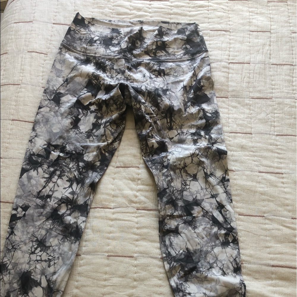 Lululemon leggings